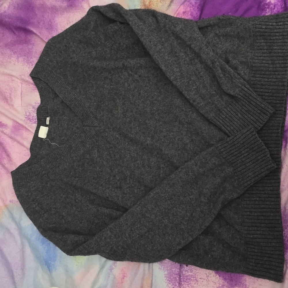 GAP Sweater